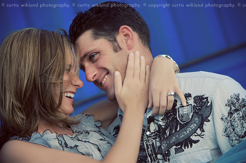 sweet michigan engagement pictures