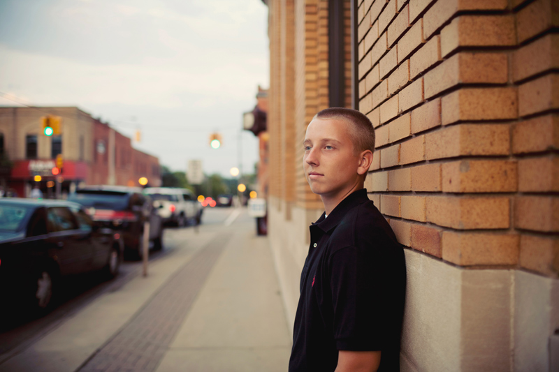 artsy michigan guy senior pictures