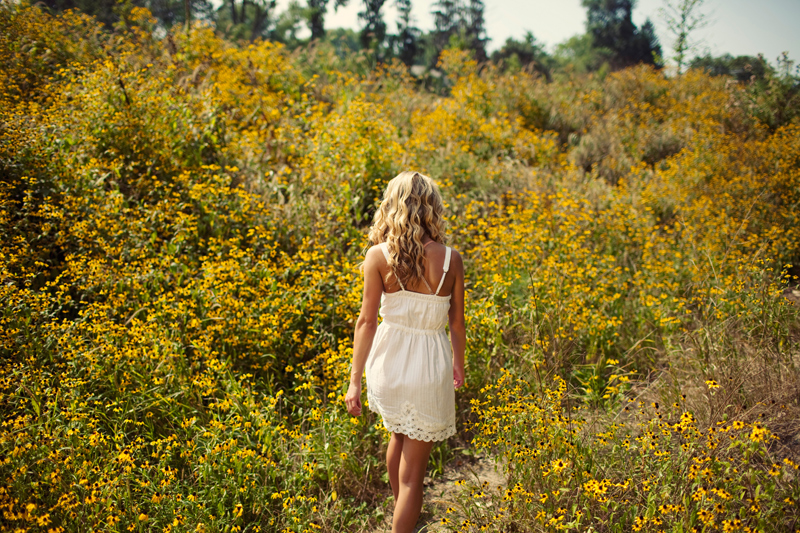 Nature Girl Senior Pictures in MI