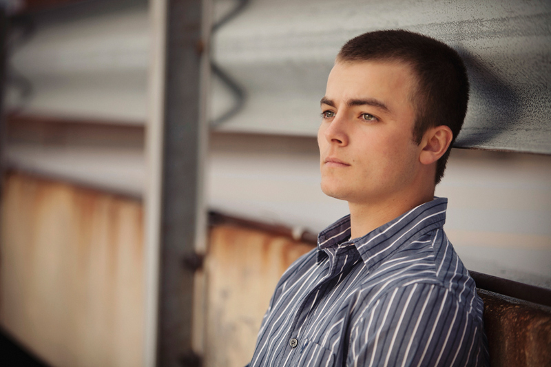 Senior Picture Pose ideas for boys