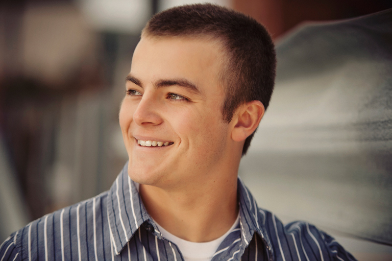 Great Senior Picture Ideas for Guys