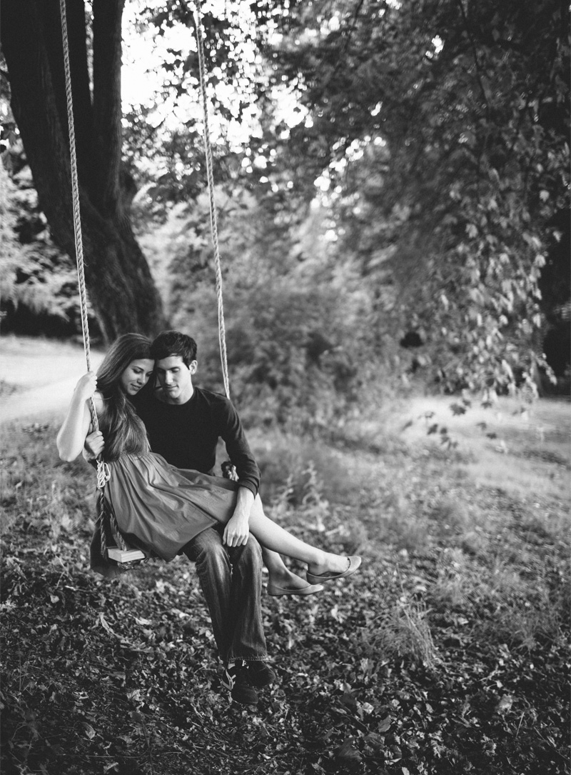 Tree Swing Engagement Pictures